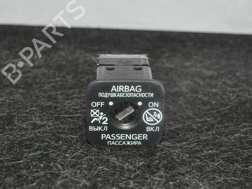 Used Switch Switch LEXUS RX (_L1_) 450h (GYL10_) (299 hp) 7081373 7081373