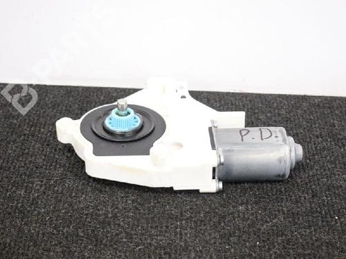 Right front window motor AUDI Q5 (8RB) 3.0 TDI quattro | BP6748651E20 