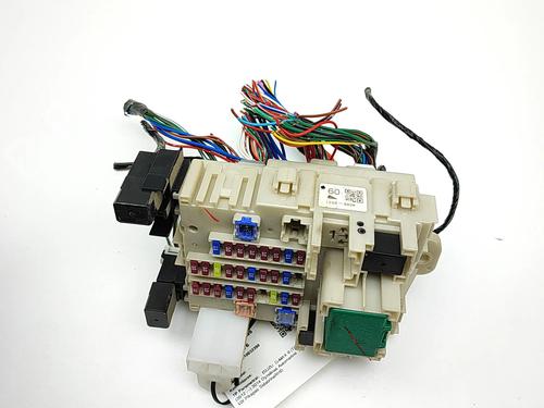 Used Fuse box Fuse box 36458434 36458434