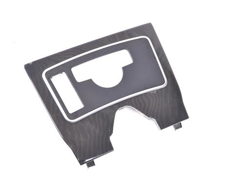 Used Middle console Middle console LAND ROVER RANGE ROVER IV (L405) 4.4 SDV8 4x4 (340 hp) 33343973 33343973