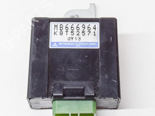 Used Electronic module MITSUBISHI GTO Coupe (Z1_A) 3.0 AWD (Z16A) (286 hp) 27749984