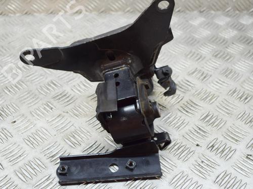 Gearbox mount TOYOTA YARIS (_P13_) 1.5 Hybrid (NHP130_) | BP10074640M88 