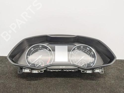 instrument-cluster-skoda-superb-iii-3v3-16-tdi-3v0920941-a2c90462300-2015-6755744 main image