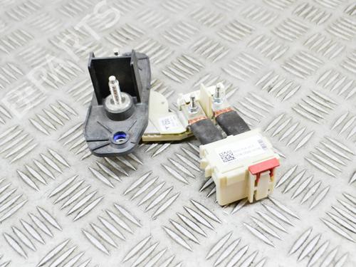 Elektronisk modul TESLA MODEL 3 (5YJ3) EV AWD | BP27757996M83 