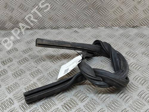 Rubber door seal CITROËN C4 III (BA_, BB_, BC_) 1.2 PureTech 130 (BAHNSA, BAHNSB) | BP28550763C142 