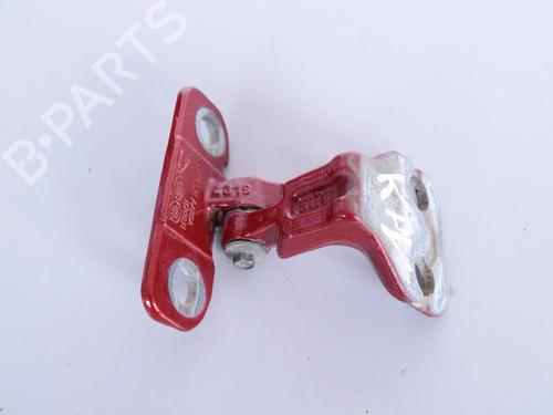 hingedoor-check-strap-jaguar-e-pace-x540-2017-33379569 main image