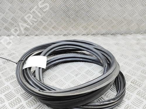 Gummiliste Gummiliste TOYOTA bZ4X (_EAM1_) EV (XEAM10) (204 hp) 34248837 34248837