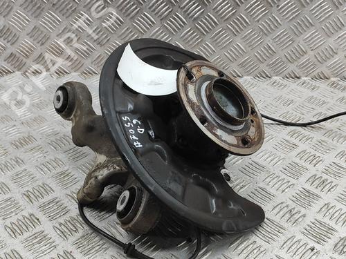 Right rear steering knuckle INFINITI Q30 1.6 | BP28563275M28