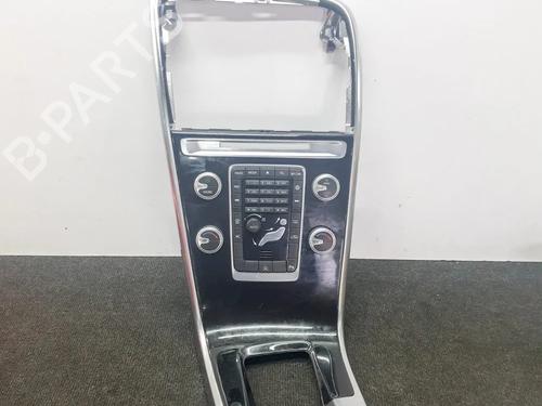 Used Middle console VOLVO XC60 I SUV (156) D4 (190 hp) 6767821