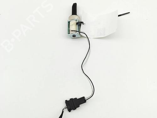 Electronic sensor TESLA MODEL X (5YJX) P90D AWD | BP36470995M84 - Image 4