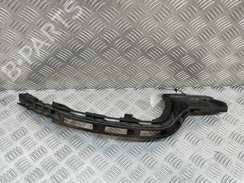 Used Rear bumper bracket Rear bumper bracket BMW 6 Convertible (F12) 650 i xDrive (449 hp) 25787861 25787861