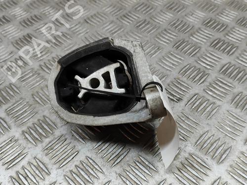 Used Engine mount VOLVO XC60 II (246) B4 Mild-Hybrid AWD (197 hp) 27767205