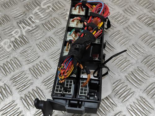 Fuse box PORSCHE 911 (996) 3.4 Carrera 4 | BP24142697E1 