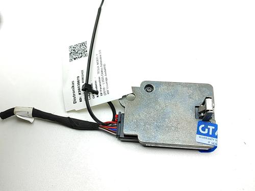 Electronic module TESLA MODEL Y (5YJY) Long Range All-wheel Drive | BP36232095M83 - Image 2