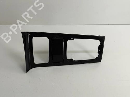 middle-console-porsche-cayenne-92a-2010-2011-2012-2013-2014-2015-2016-2017-2018-25787637 main image