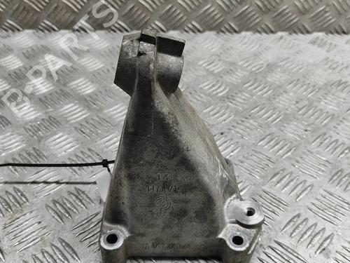 Used Support VOLVO V60 I (155) D3 / D4 (163 hp) 23249943