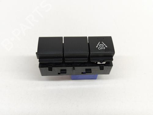Used Switch PEUGEOT 3008 II SUV (MC_, MR_, MJ_, M4_) 1.5 BlueHDi 130 (131 hp) 21487129