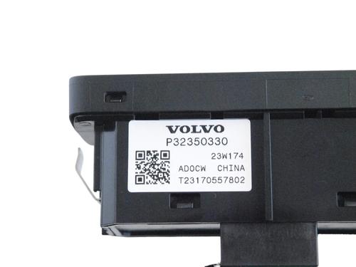 Switch VOLVO XC40 (536) B4 Mild-Hybrid | BP30249598I30 