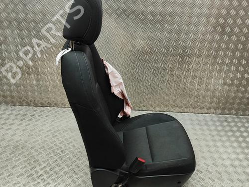Left front seat MAZDA CX-30 (DM) e-SKYACTIV-X M Hybrid | BP36066641C15 - Image 2