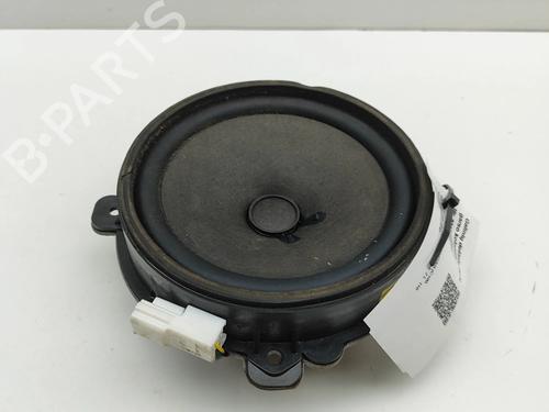 Used Speaker CHEVROLET CAPTIVA (C100, C140) 2.0 D 4WD (150 hp) 28101893