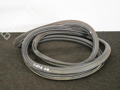 Used Rubber door seal BMW 3 Touring (F31) 330 d (258 hp) 14608501