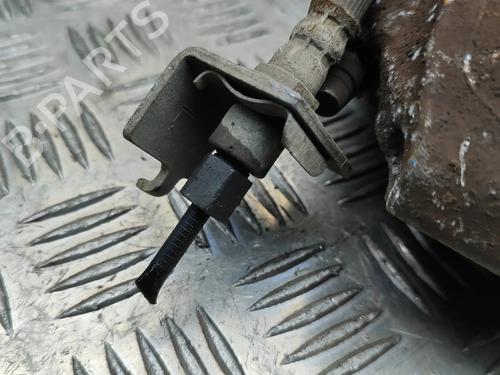 Left front brake caliper TESLA MODEL X (5YJX) 90D AWD | BP33381751M105  - Image 5