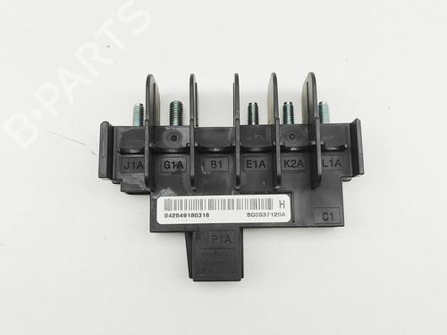 Zekeringkast Zekeringkast 38267951 38267951