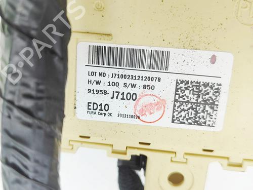 Fuse box KIA XCEED (CD) 1.5 T-GDI | BP37481445E1 - Image 10
