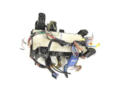 Fuse box SUZUKI GRAND VITARA II (JT, TE, TD) 2.4 All-wheel Drive (JT424, JB424, TDA4) | BP30219564E1 - Image 3