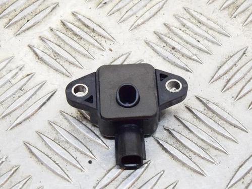 electronic-sensor-tesla-model-s-5yjs-p85-100527500a-2012-6773731 main image