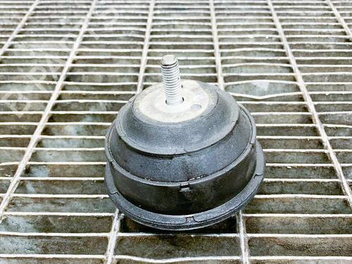 Used Engine mount BMW 3 Convertible (E46) M3 (343 hp) 6759946