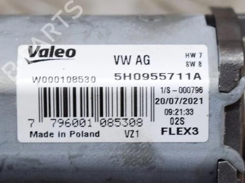 Rear wiper motor VW GOLF VIII (CD1, DA1) 1.5 TSI | BP27763641M102