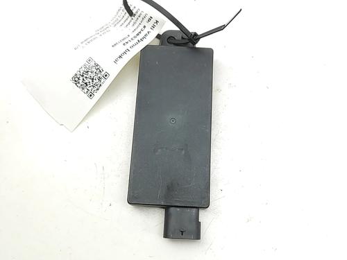 Electronic module TESLA MODEL Y (5YJY) Long Range All-wheel Drive | BP33625351M83 - Image 4