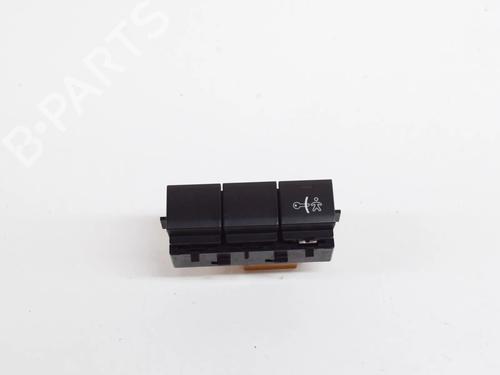 Used Switch Switch 10527681 10527681