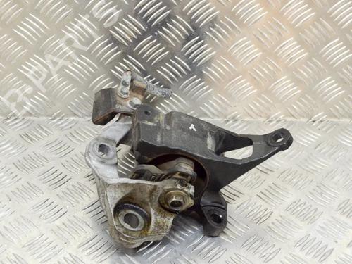 Used Engine mount Engine mount MAZDA 6 Saloon (GJ, GL) 2.2 D (GJ2FP) (150 hp) 6772737 6772737