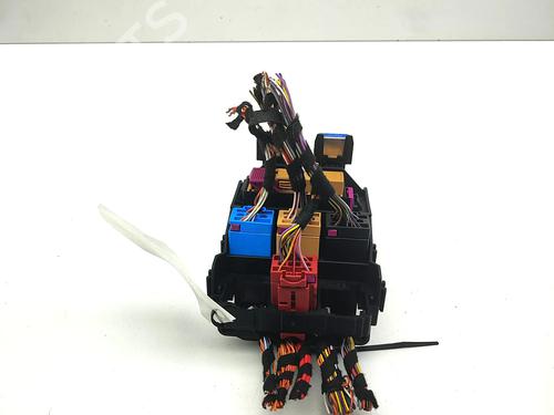 Fuse box AUDI Q5 (8RB) SQ5 TDI quattro | BP38706462E1 - Image 4