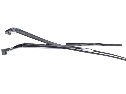 Used Front windshield wiper arm MAZDA 3 Saloon (BM_, BN_) 2.2 D (150 hp) 30222447
