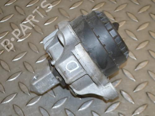 Used Engine mount Engine mount BMW 5 (F10) ActiveHybrid (306 hp) 30620235 30620235