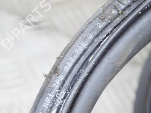 Rubber door seal PORSCHE CAYENNE (92A) 3.0 Diesel | BP15481043C142 