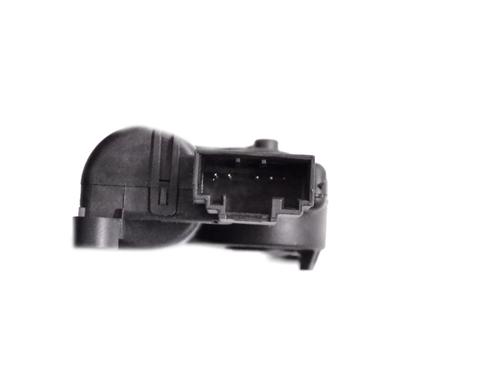 Electronic module JAGUAR XE (X760) 2.0 D | BP33350932M83 - Image 4