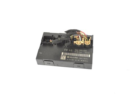 Used Electronic module VW PASSAT B7 Variant (365) 1.6 TDI (105 hp) 30223947