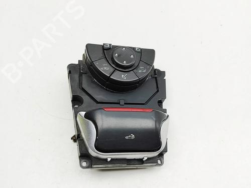 Used Switch Switch MERCEDES-BENZ SL (R230) 350 (230.467) (245 hp) 33549435 33549435
