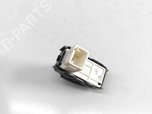 Right rear window switch CITROËN C3 III (SX) 1.2 THP 110 (SXHNPS, SXHNZT, SXHNZ6) | BP29459180I28