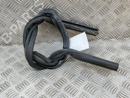 Rubber door seal CITROËN C4 III (BA_, BB_, BC_) 1.2 PureTech 130 (BAHNSA, BAHNSB) | BP28550763C142 