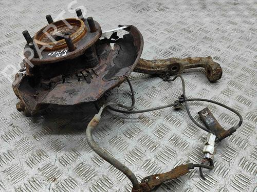 Used Right front steering knuckle TOYOTA HILUX VII Pickup (_N1_, _N2_, _N3_) 2.5 D-4D 4WD (KUN25_, KUN25R) (120 hp) 16076234