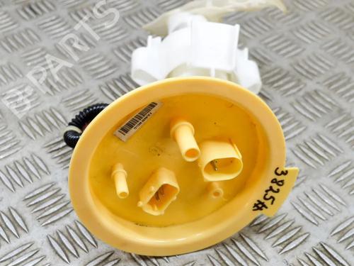 Used Fuel pump BMW 6 Coupe (F13) 640 d (313 hp) 11682000