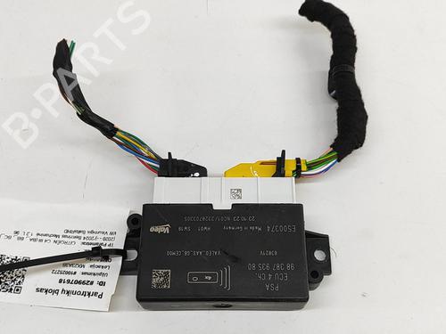 Used Electronic module CITROËN C4 III (BA_, BB_, BC_) 1.2 PureTech 130 (BAHNSA, BAHNSB) (130 hp) 28557888