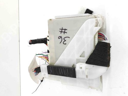 Used Fuse box LEXUS CT (ZWA10_) 200h (ZWA10_) (99 hp) 25614697