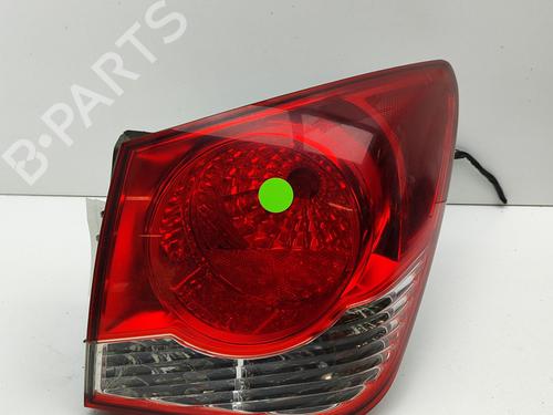 Used Right taillight CHEVROLET CRUZE (J300) 2.0 CDI (125 hp) 25787302