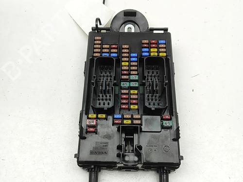 Fuse box VOLVO XC90 II (256) B5 Mild Hybrid AWD | BP31834956E1